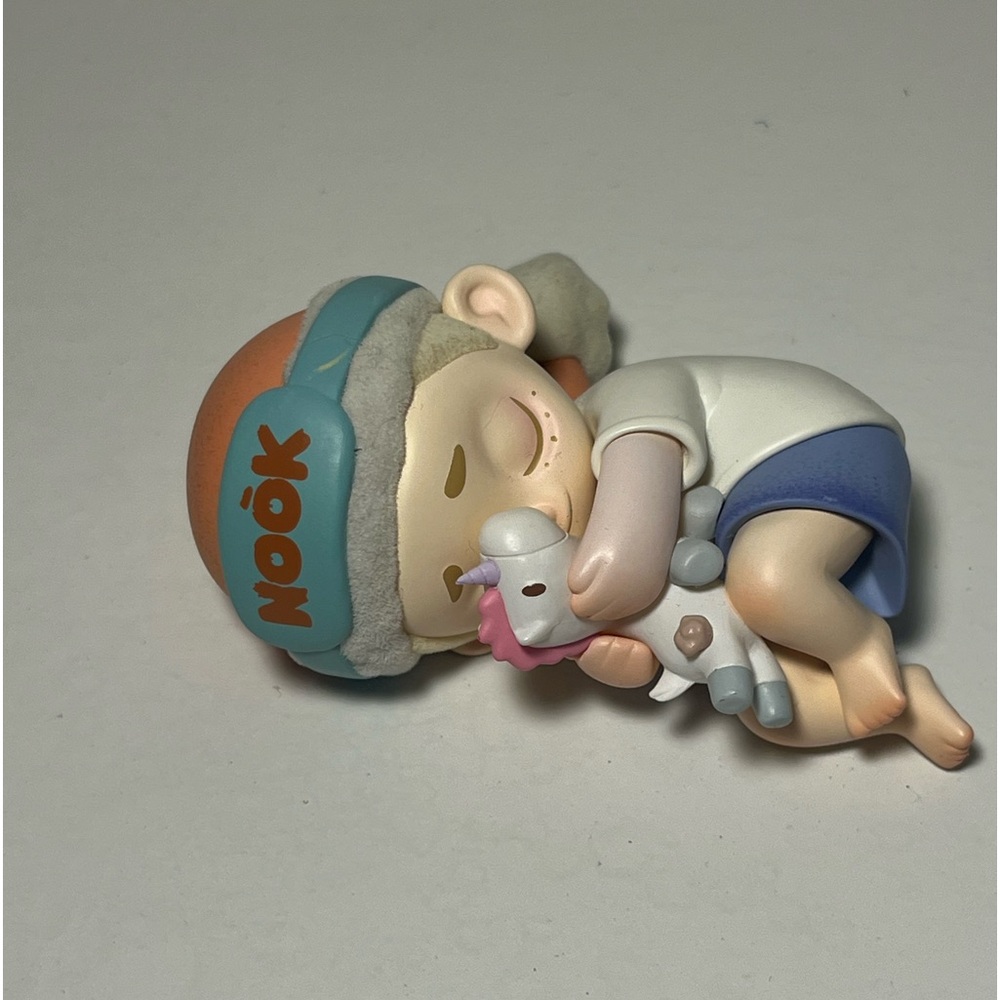 Nook the Kid Series  Figure